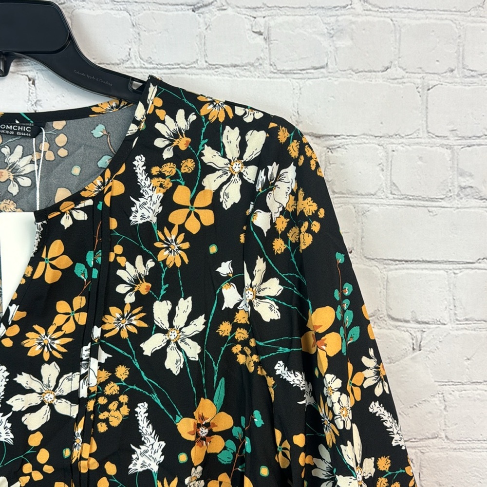 BloomChic Floral Black and Orange Women's Balloon Sleeve Top Plus Size 1X - Picture 3 of 7